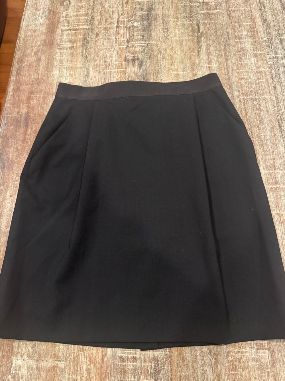 Kate Spade Black Pencil Skirt with Back Bow Detail Size 8